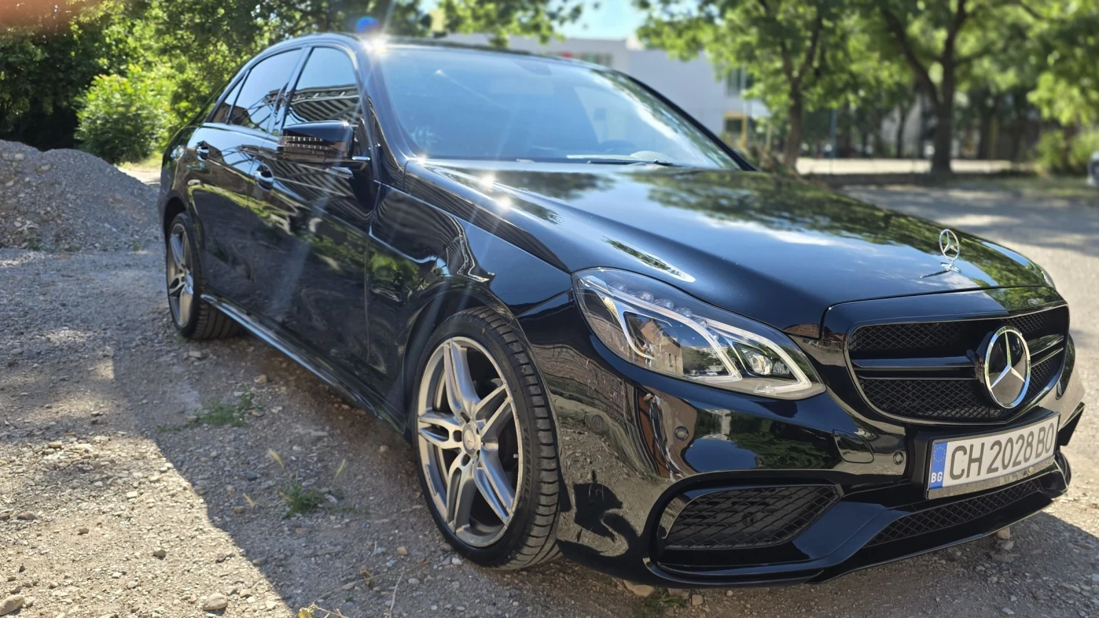 Mercedes-Benz E 200 AMG, снимка 7 - Автомобили и джипове - 54899034
