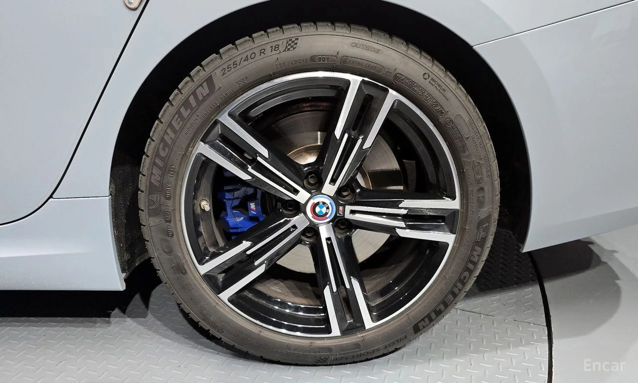 BMW 320 i* M* SPORT* ПОДГРЕВ* НАВИГАЦИЯ, снимка 14 - Автомобили и джипове - 54923674
