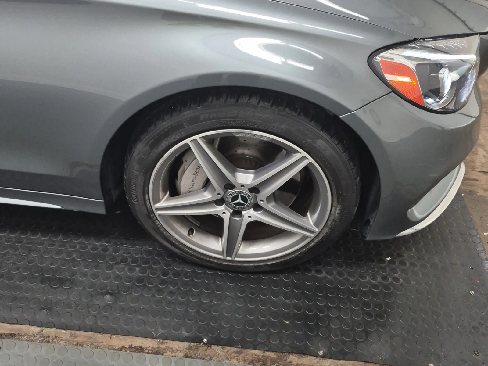 Mercedes-Benz C 300, снимка 3 - Автомобили и джипове - 55017908