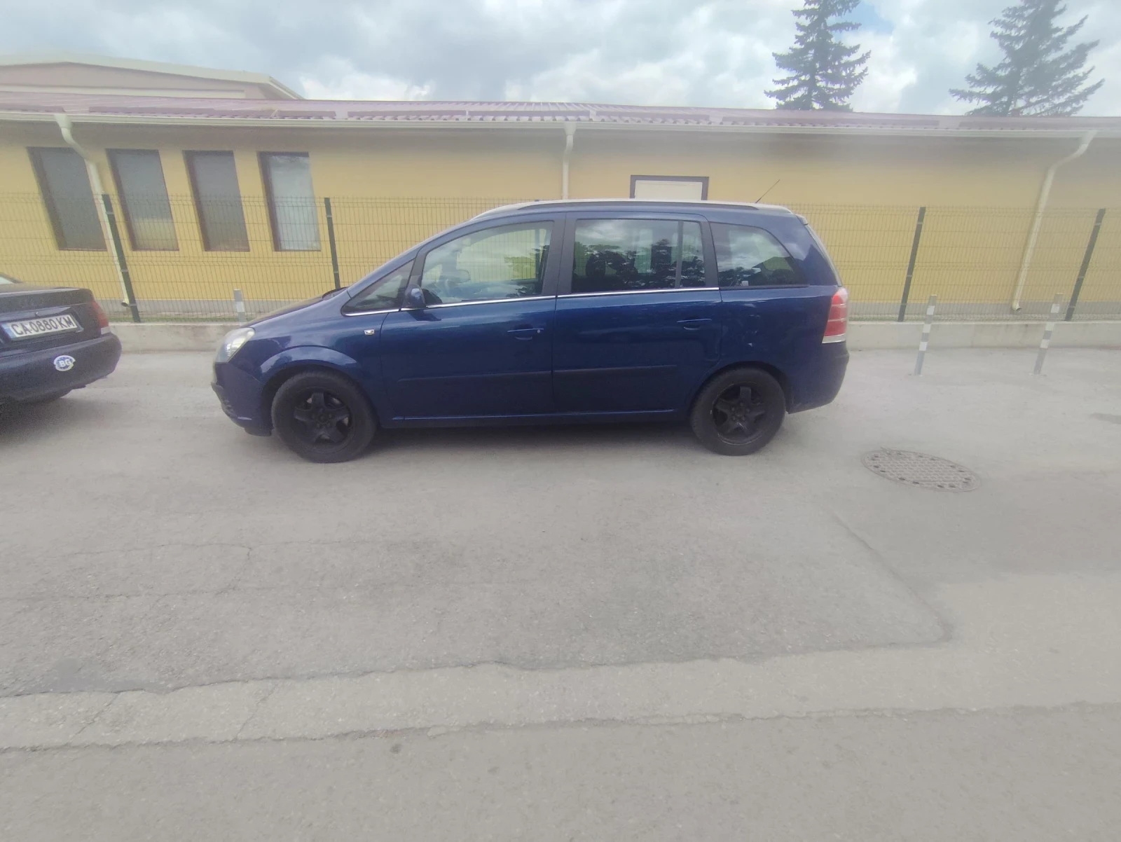 Opel Zafira 2.0T 200кс!, снимка 2 - Автомобили и джипове - 55174581