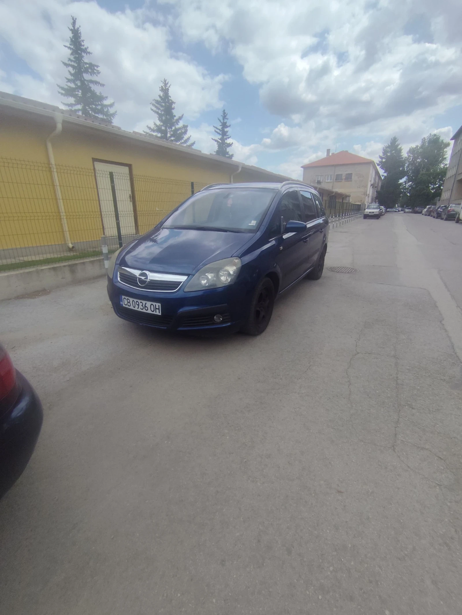 Opel Zafira 2.0T 200кс!