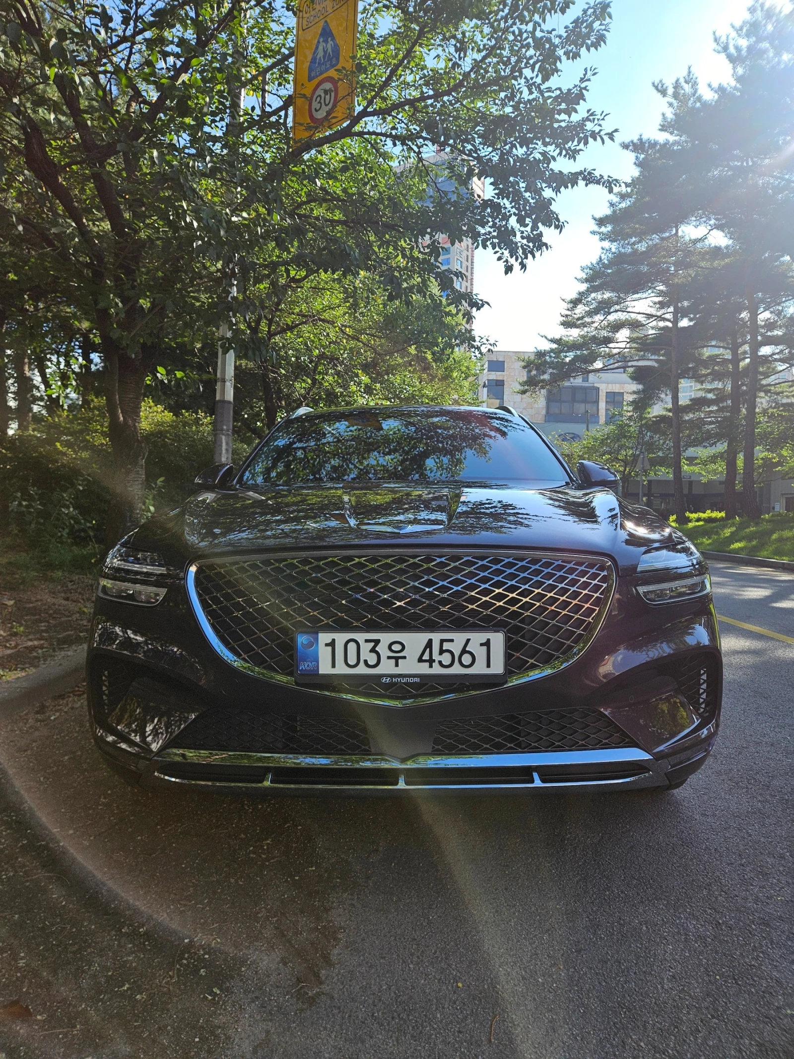 Genesis GV70 2.5* ЕЛ. БАГАЖНИК* BLIND SPOT* КРАЙНА ЦЕНА, снимка 3 - Автомобили и джипове - 55243513