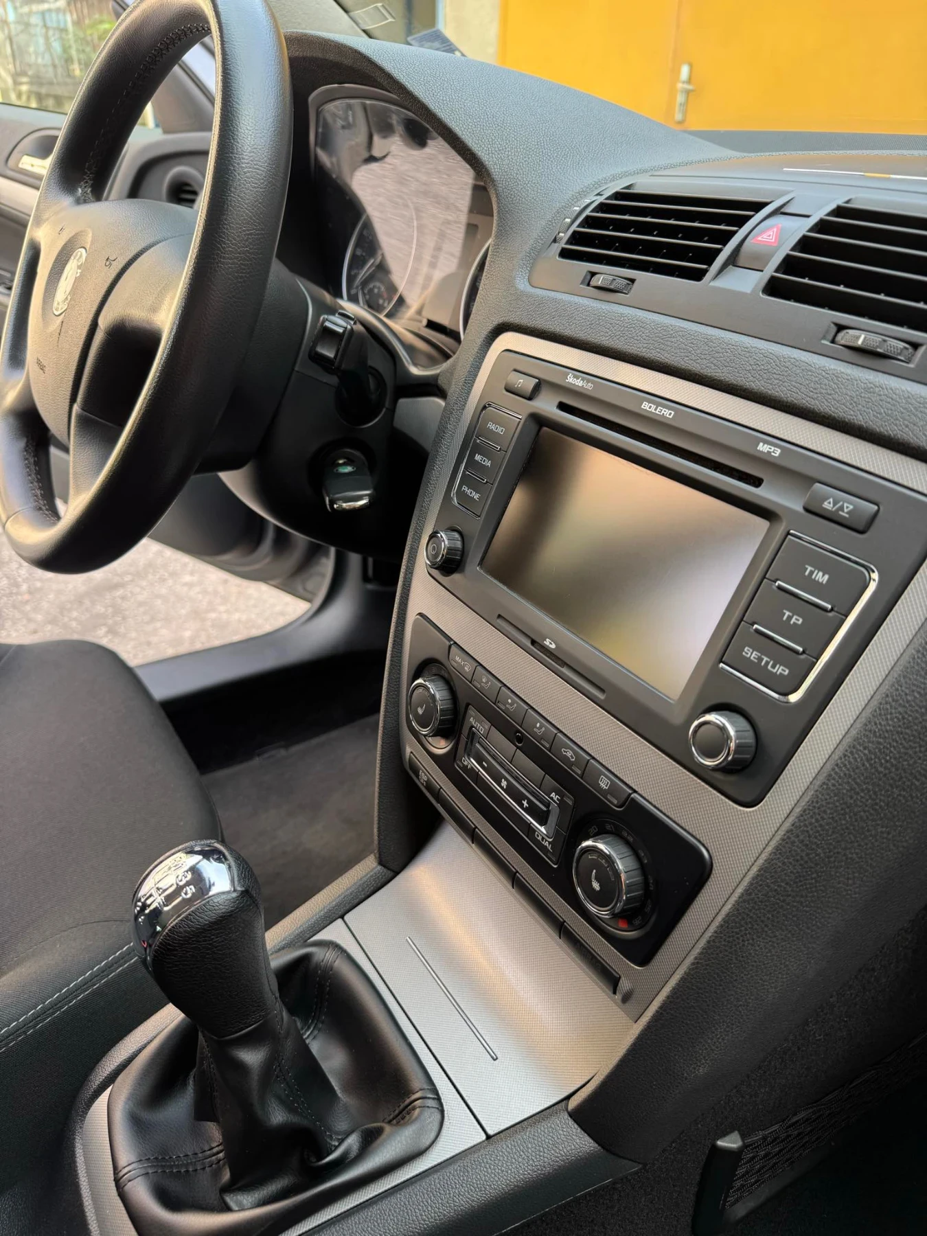 Skoda Octavia 1.9 TDI, снимка 12 - Автомобили и джипове - 55257093