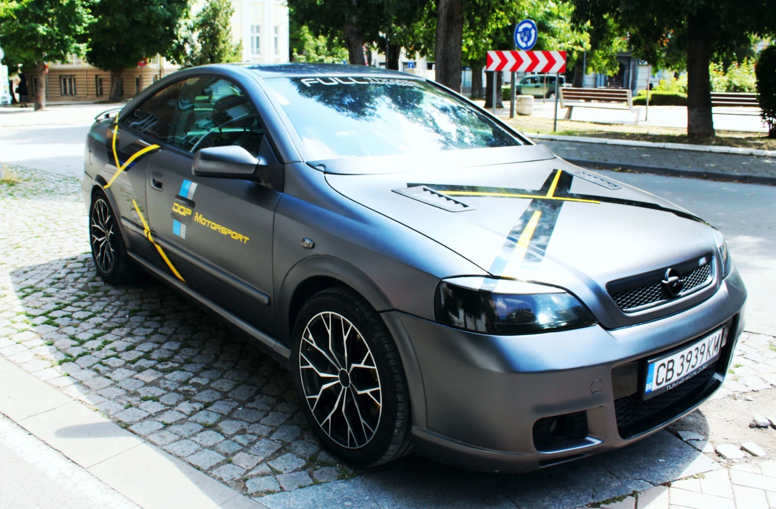 Opel Astra Bertone, снимка 3 - Автомобили и джипове - 55319600