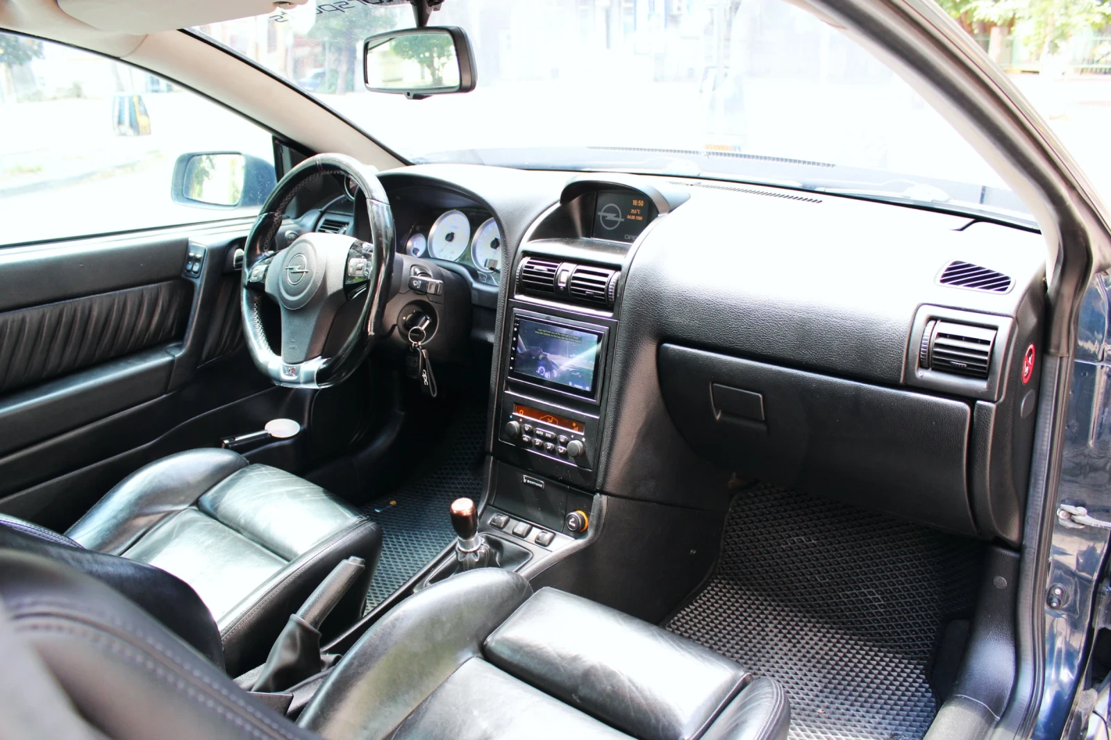 Opel Astra Bertone, снимка 9 - Автомобили и джипове - 55319600