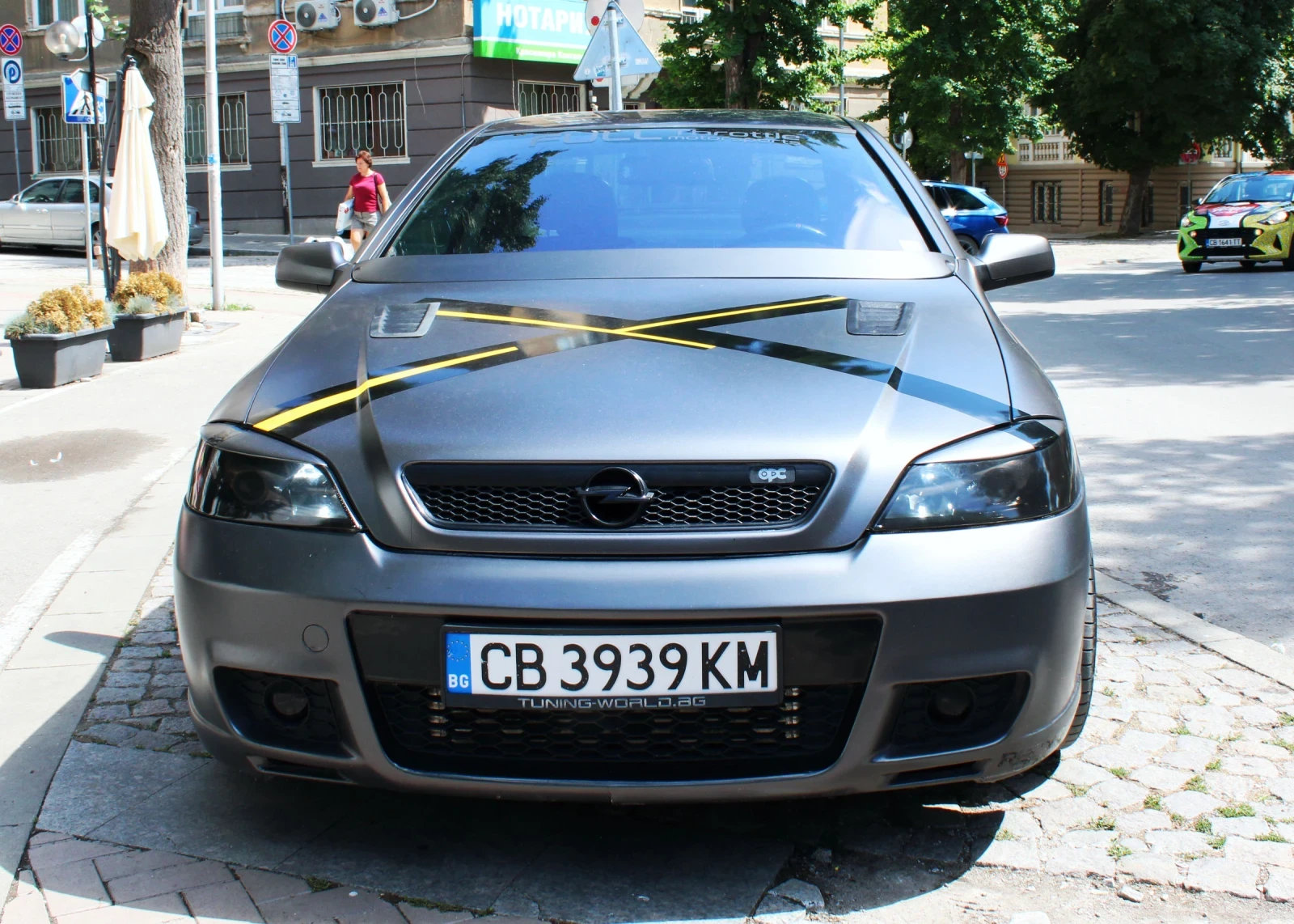 Opel Astra Bertone, снимка 2 - Автомобили и джипове - 55319600