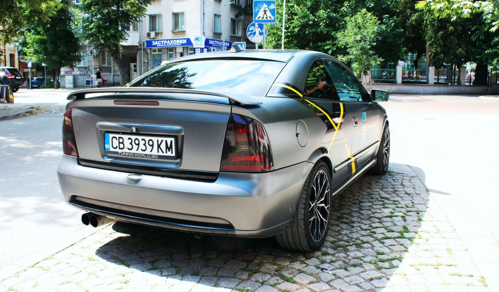 Opel Astra Bertone, снимка 4 - Автомобили и джипове - 55319600