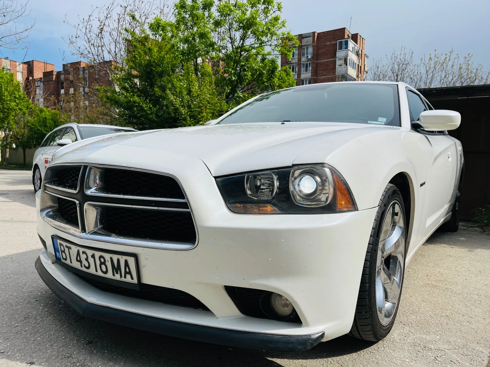 Dodge Charger R/T 5.7, снимка 5 - Автомобили и джипове - 55391561