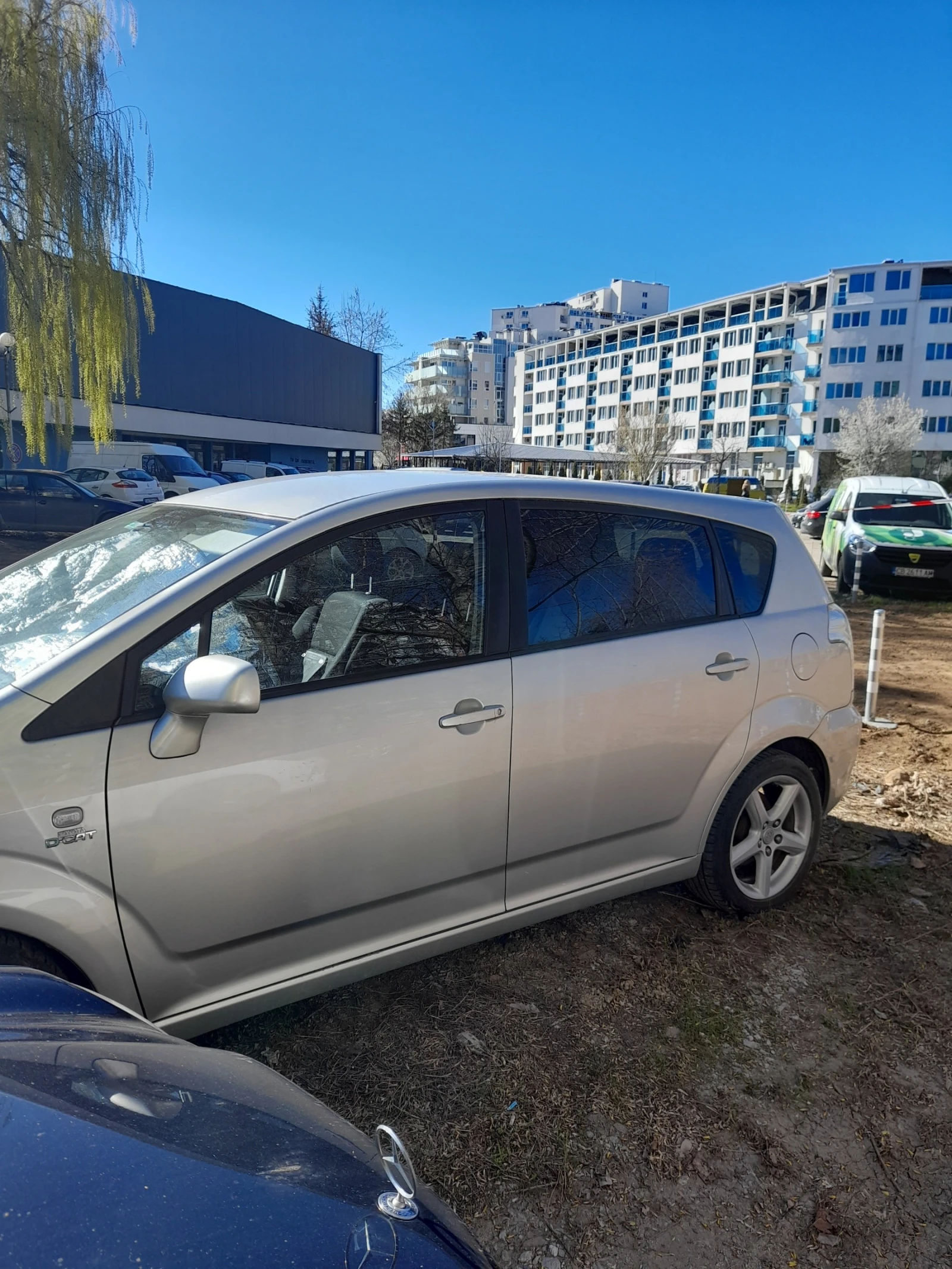 Toyota Corolla verso, снимка 4 - Автомобили и джипове - 55778310