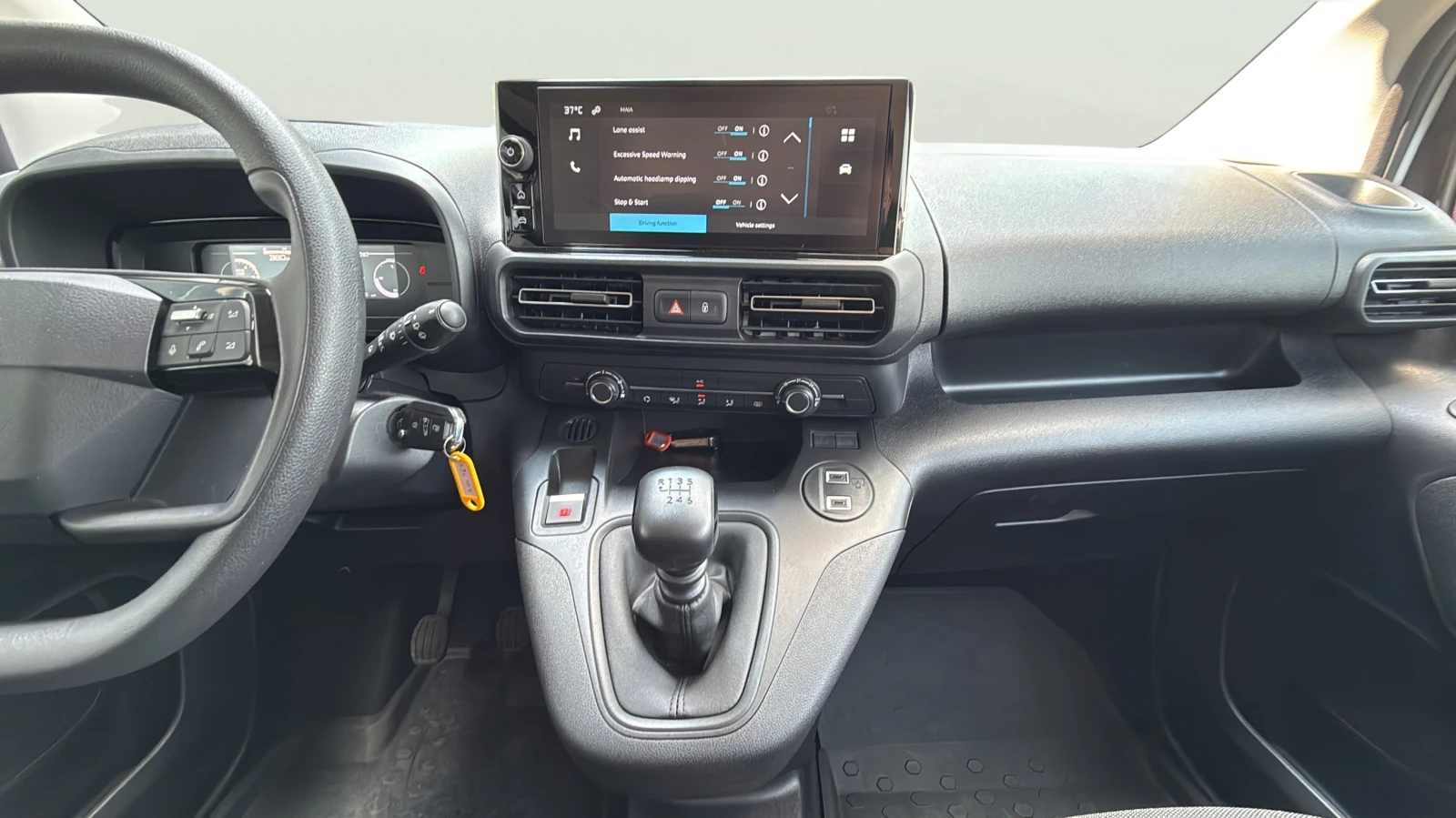 Citroen Berlingo 1, 5, снимка 11 - Автомобили и джипове - 55897858