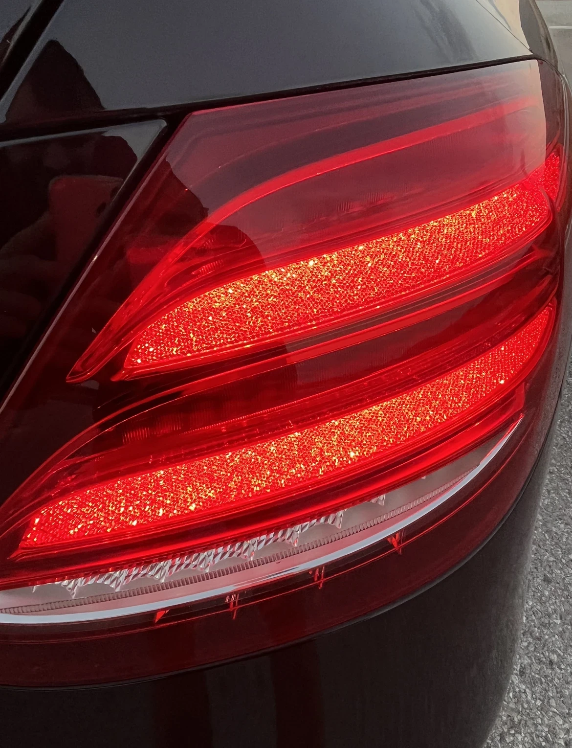 Mercedes-Benz E 220, снимка 7 - Автомобили и джипове - 55905830