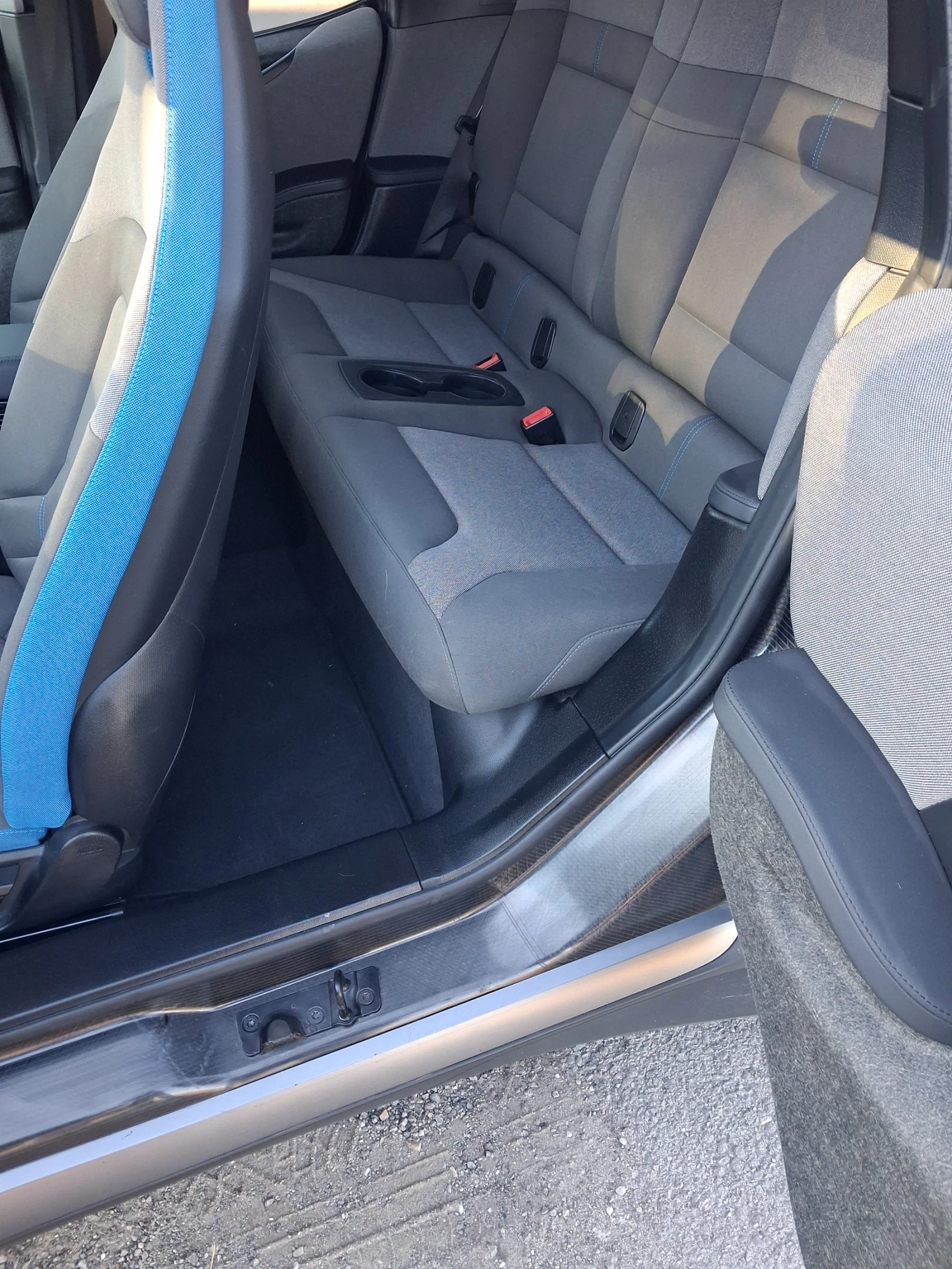 BMW i3, снимка 10 - Автомобили и джипове - 56404608