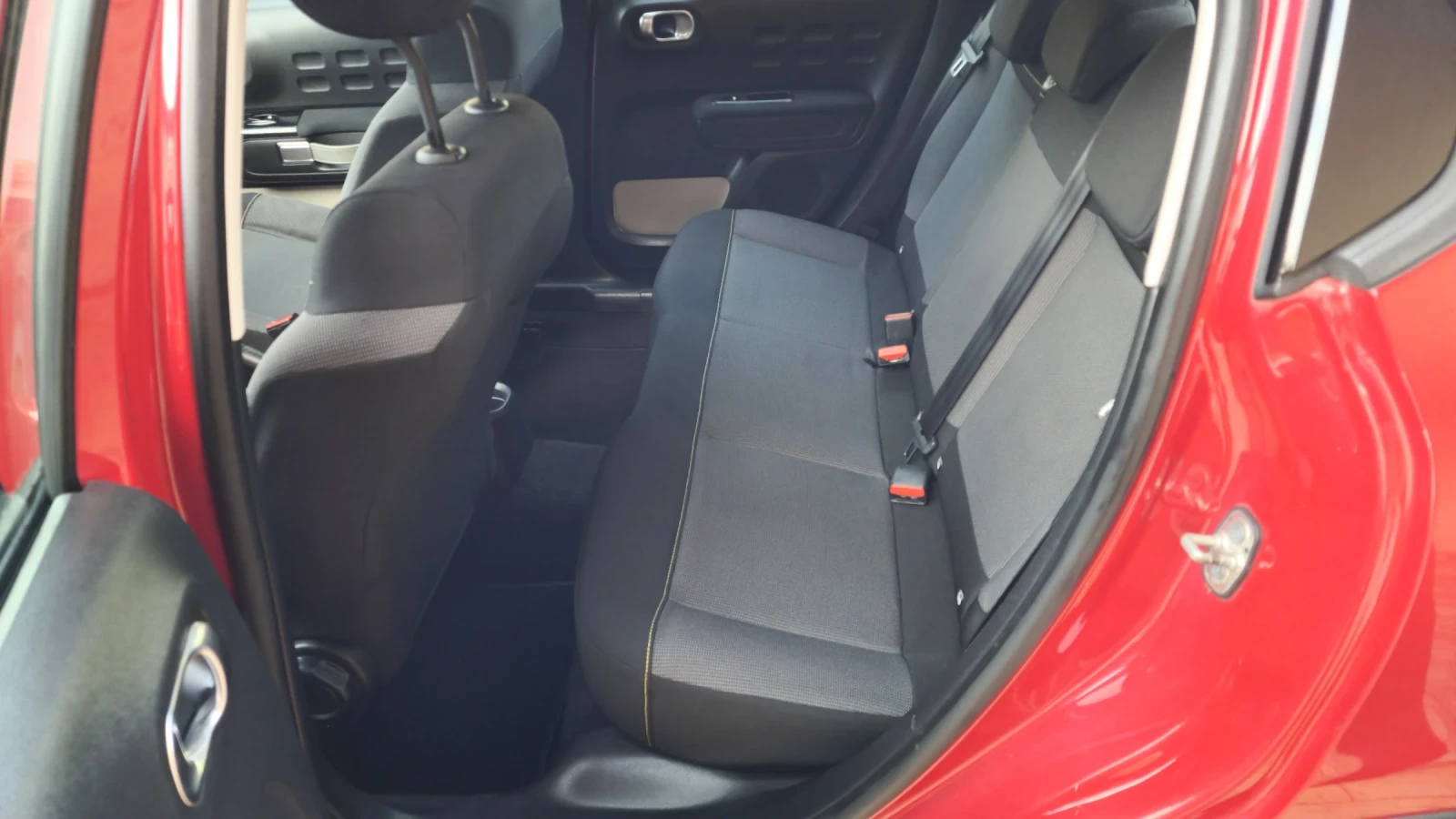 Citroen C3 1.2i-Shine-, снимка 11 - Автомобили и джипове - 56584712