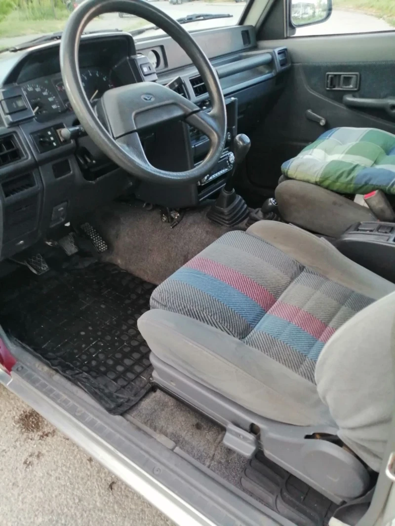 Daihatsu Feroza, снимка 4 - Автомобили и джипове - 52809833