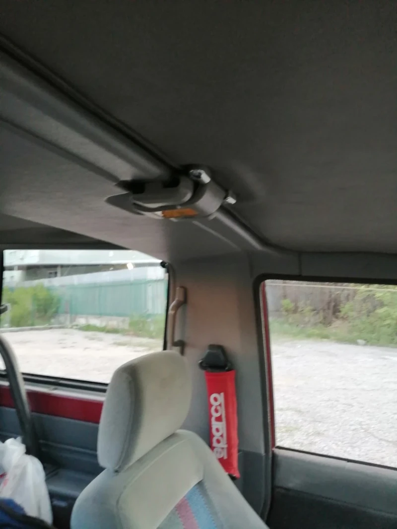 Daihatsu Feroza, снимка 8 - Автомобили и джипове - 52809833