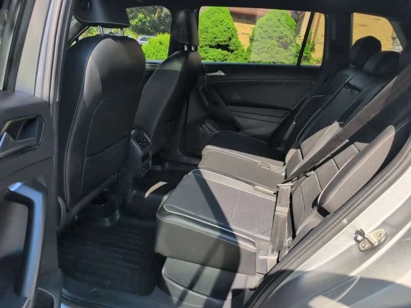 VW Tiguan  HIGHLINE R LINE / ОБДУХВАНЕ / 360 / 2 КЛЮЧА , снимка 11 - Автомобили и джипове - 55463712