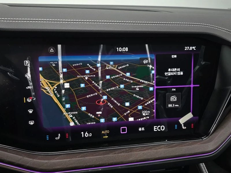 VW Touareg 3.0 DPY Automatic!!! Нова !!!, снимка 15 - Автомобили и джипове - 55730263