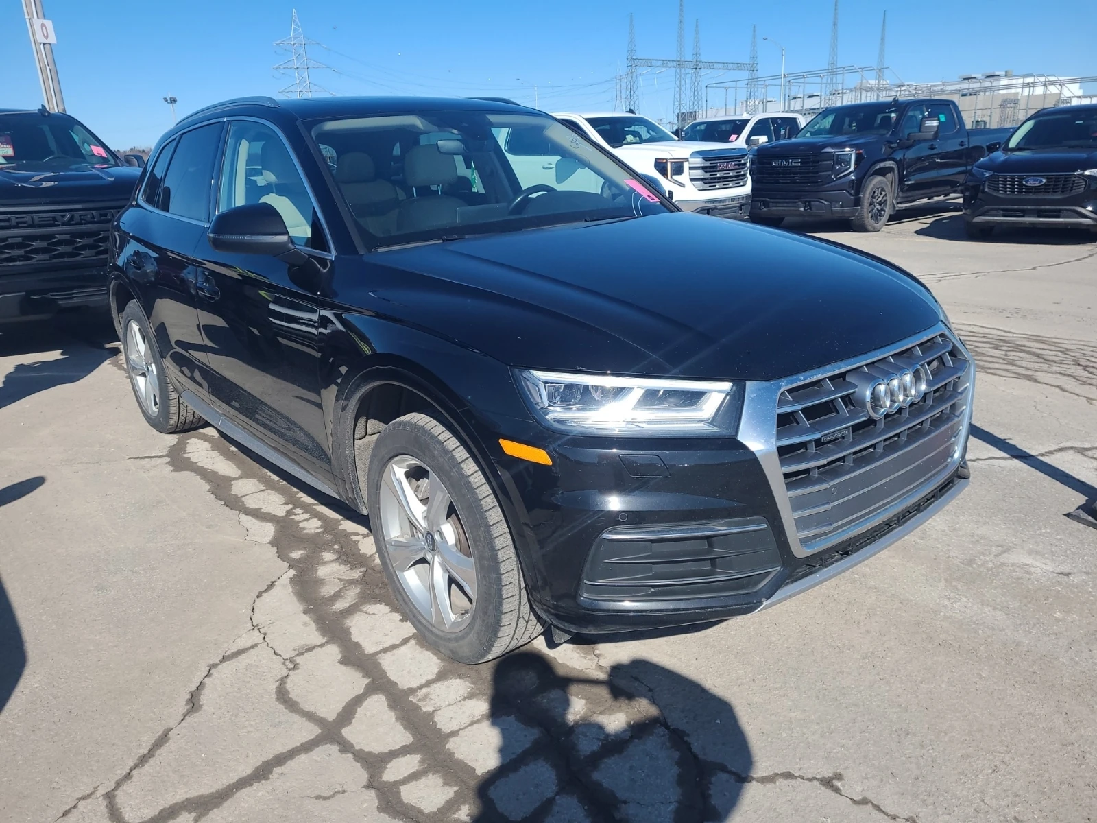 Audi Q5 PROGRESSIV * ЦЕНА ДО БЪЛГАРИЯ* (CARFAX) - изображение 2