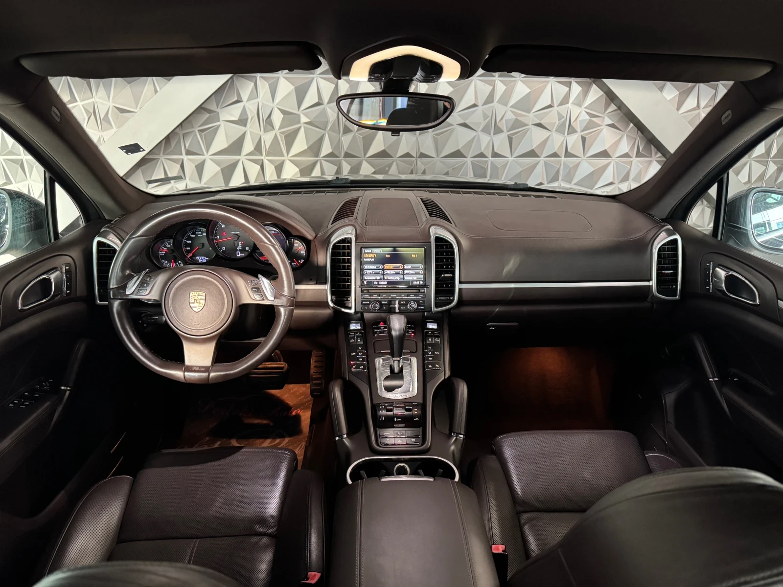 Porsche Cayenne 3.0 TDI V6 * BOSE *  - изображение 6