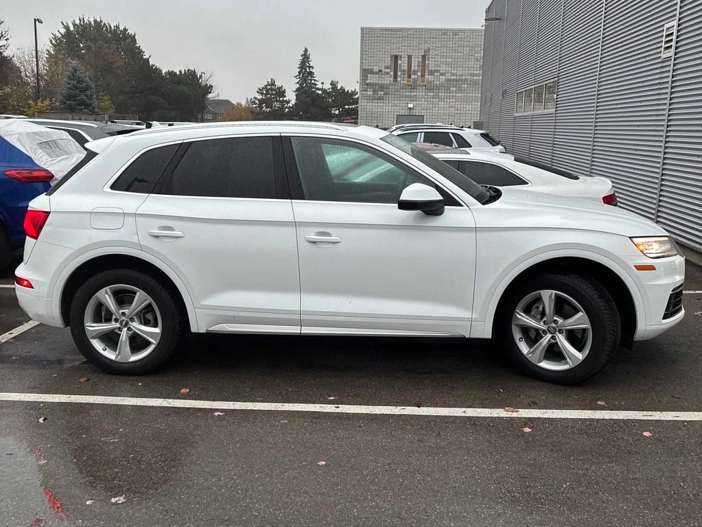 Audi Q5 * Progressiv * CARFAX * БЕЗ ПЪРВОНАЧАЛНА ВНОСКА - изображение 3