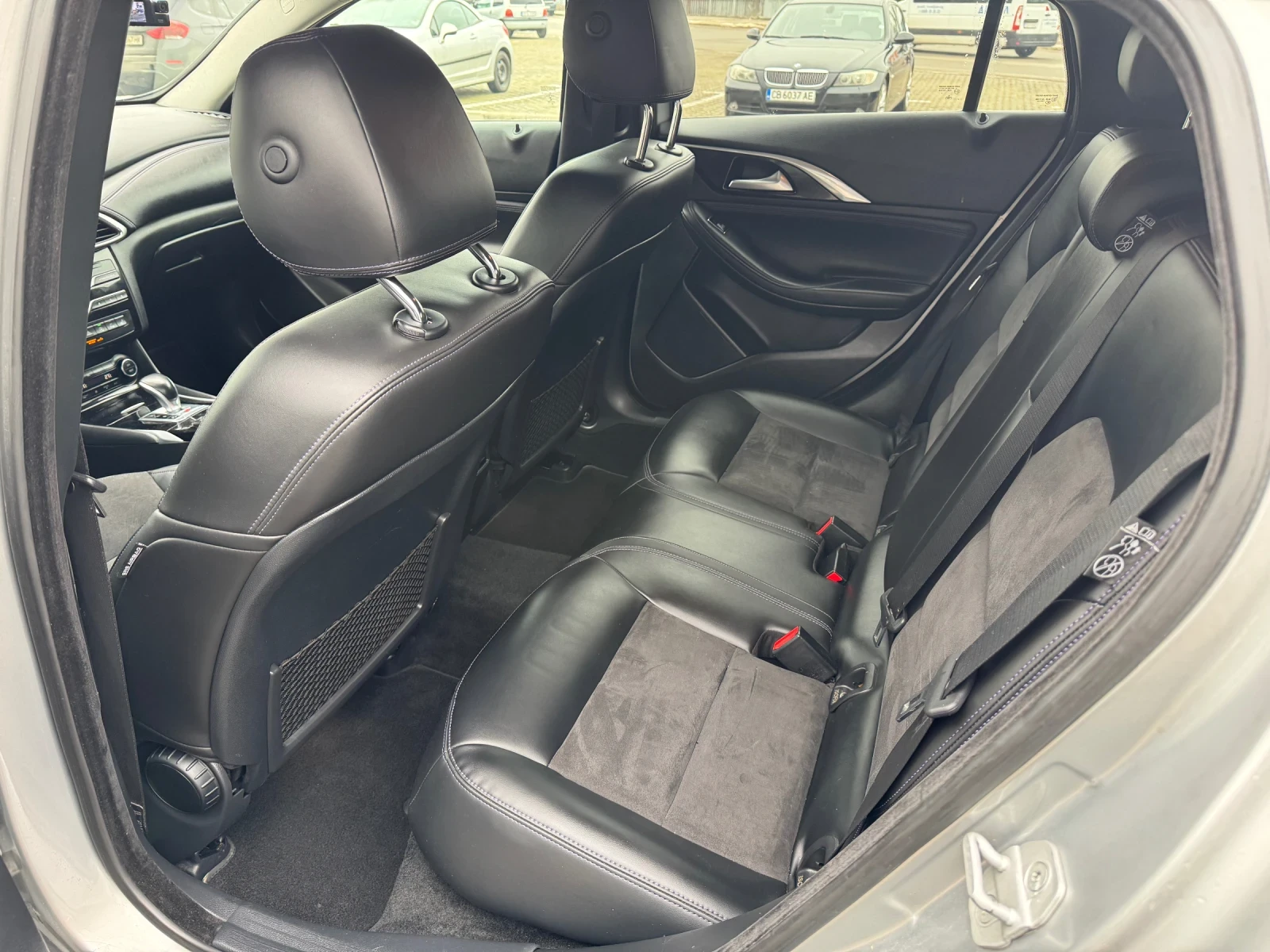 Infiniti Q30 83 000km 1 �� ���������� EXCLUSIVE  | Mobile.bg � ����������� 10