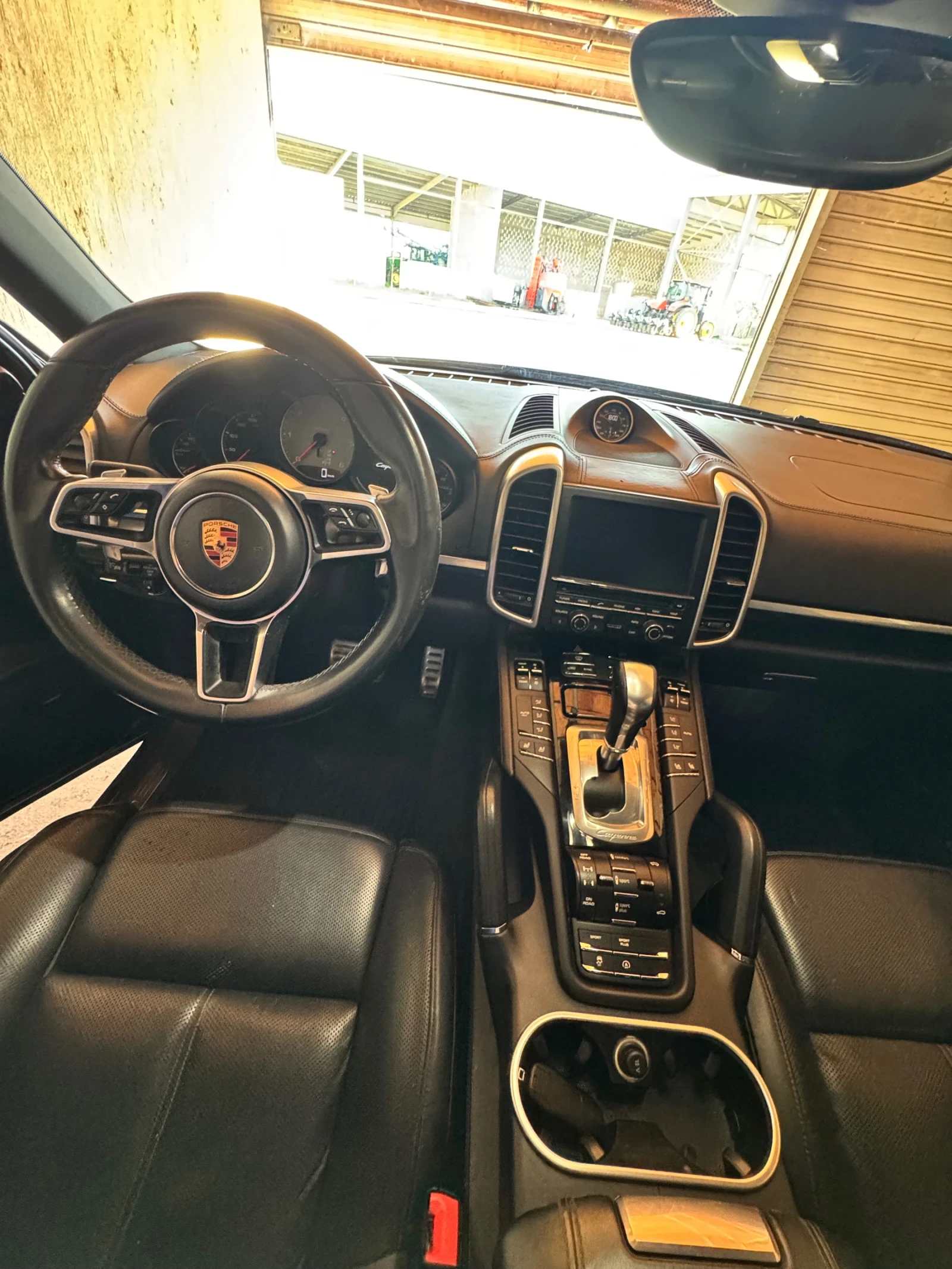 Porsche Cayenne 4.2 full options , снимка 9 - Автомобили и джипове - 54099785