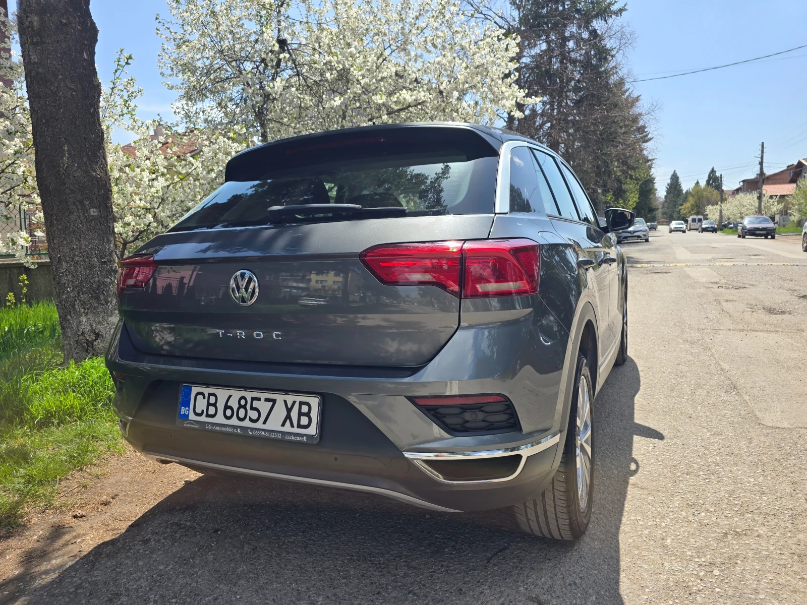 VW T-Roc, снимка 10 - Автомобили и джипове - 54246387