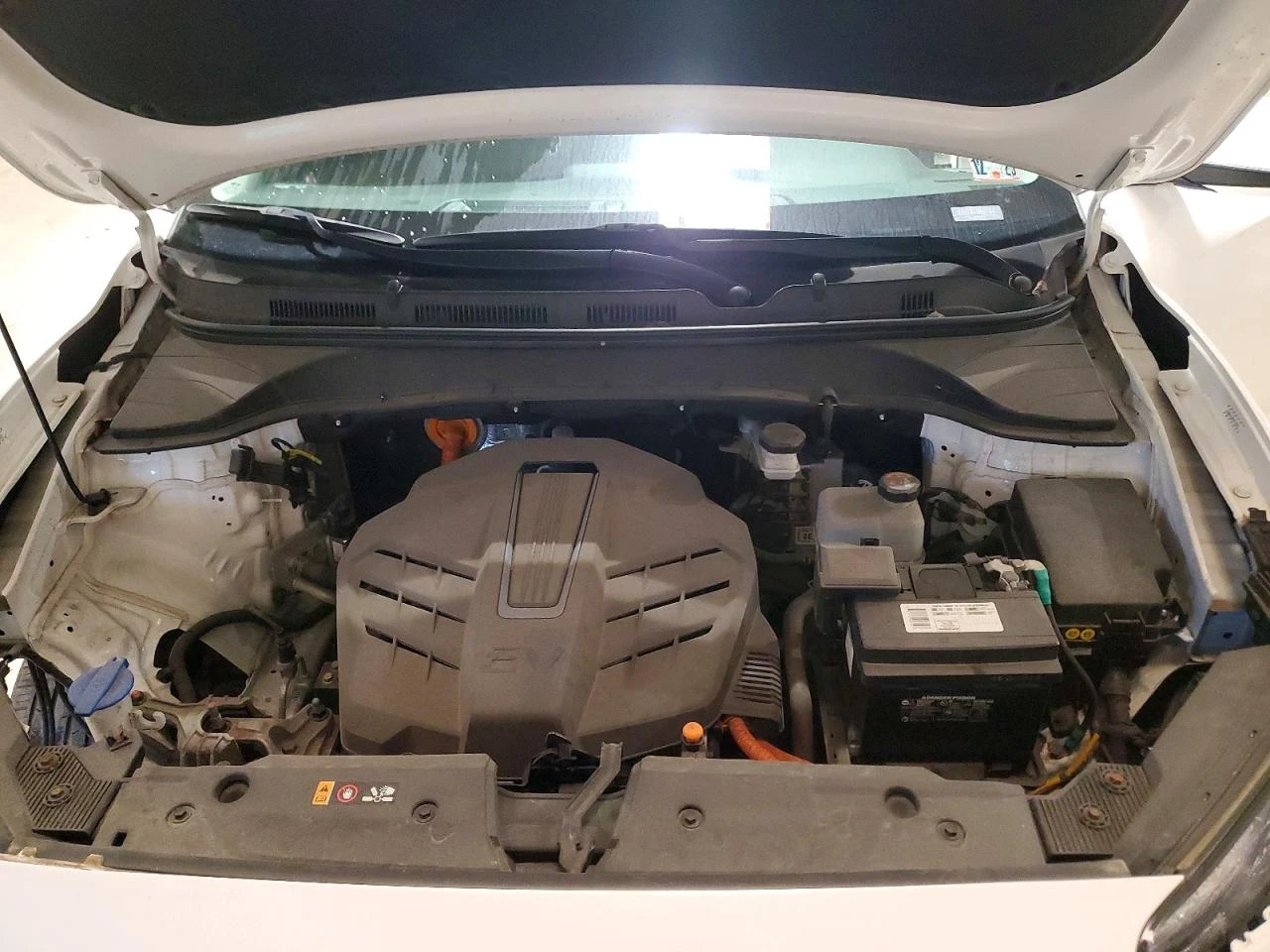 Hyundai Kona Electric SE FWD, снимка 12 - Автомобили и джипове - 54480287