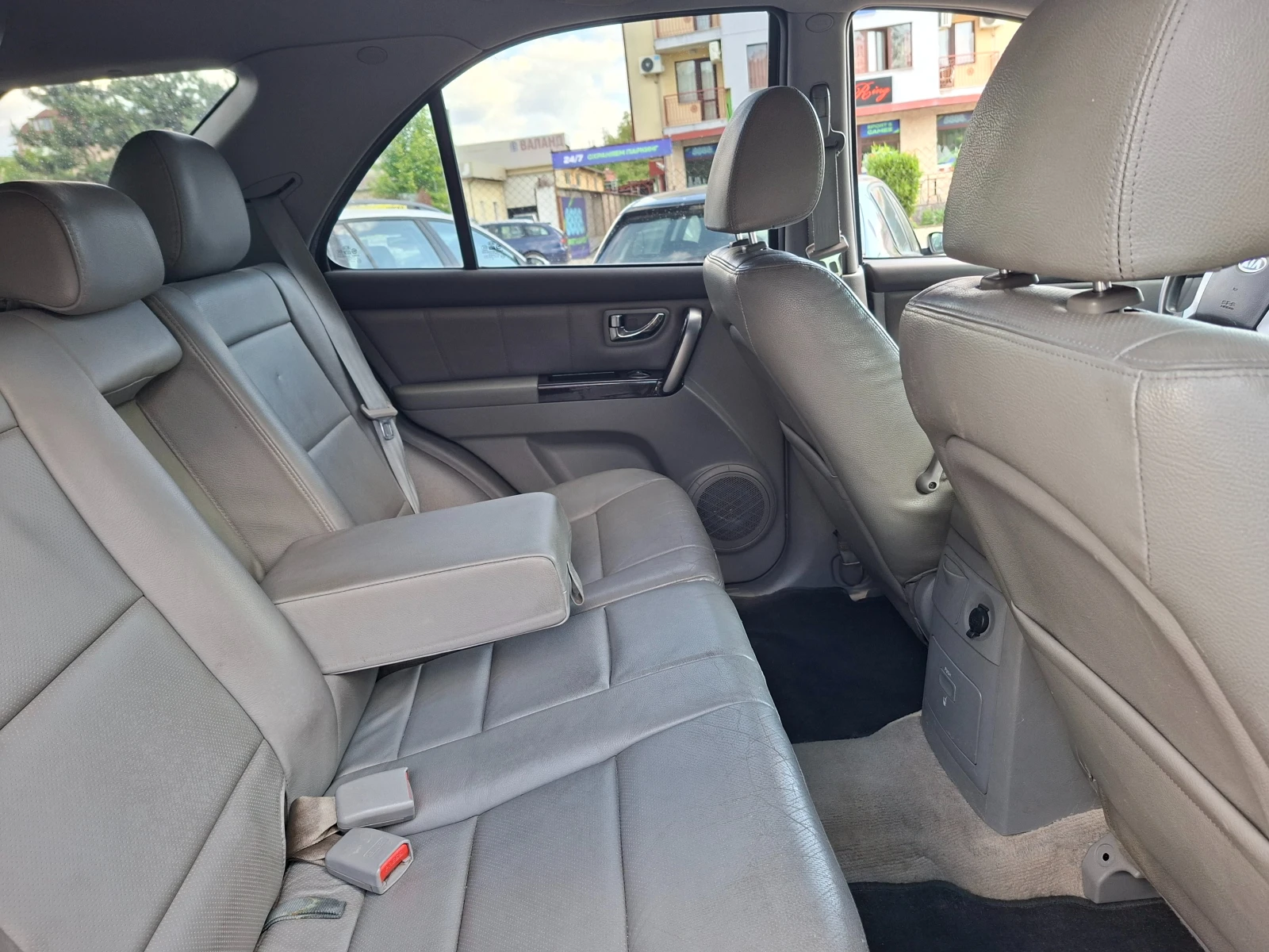Kia Sorento 2.5CRDI* ATOMATIC* FACE-LIFT* 36м. х 140EUR.* , снимка 14 - Автомобили и джипове - 54621596