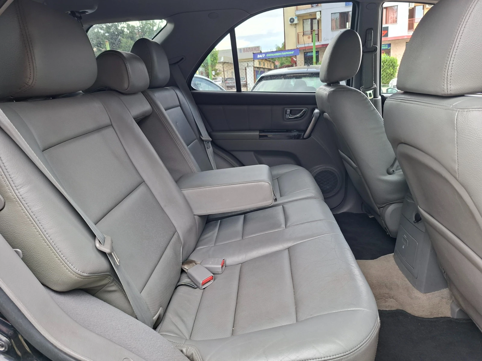 Kia Sorento 2.5CRDI* ATOMATIC* FACE-LIFT* 36м. х 140EUR.* , снимка 13 - Автомобили и джипове - 54621596