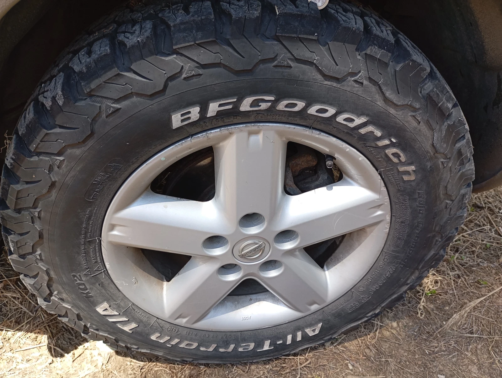 Nissan X-trail T30 2, 2 dci 4x4 136 p.s. DVD Navi Raptor 6 ск., снимка 17 - Автомобили и джипове - 54720302