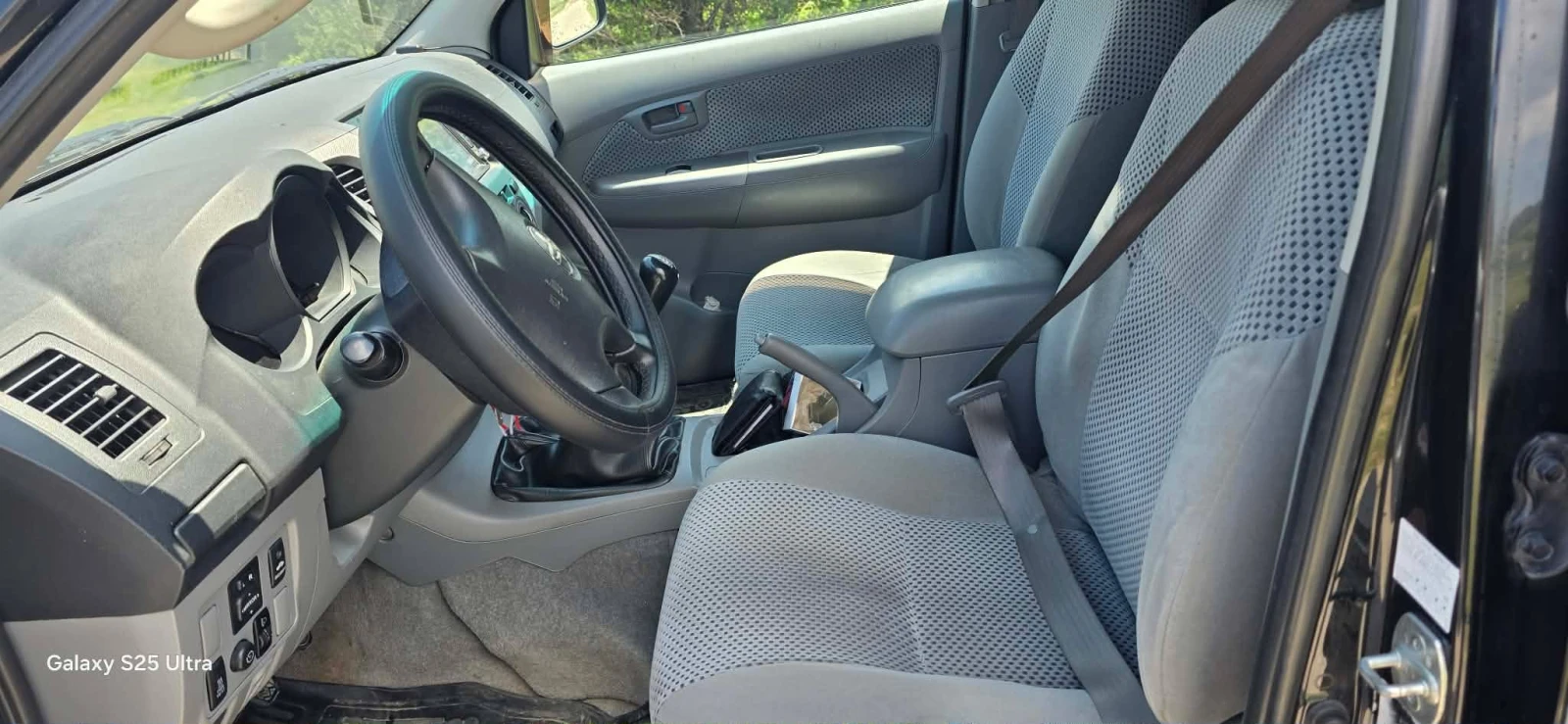 Toyota Hilux, снимка 7 - Автомобили и джипове - 54812969