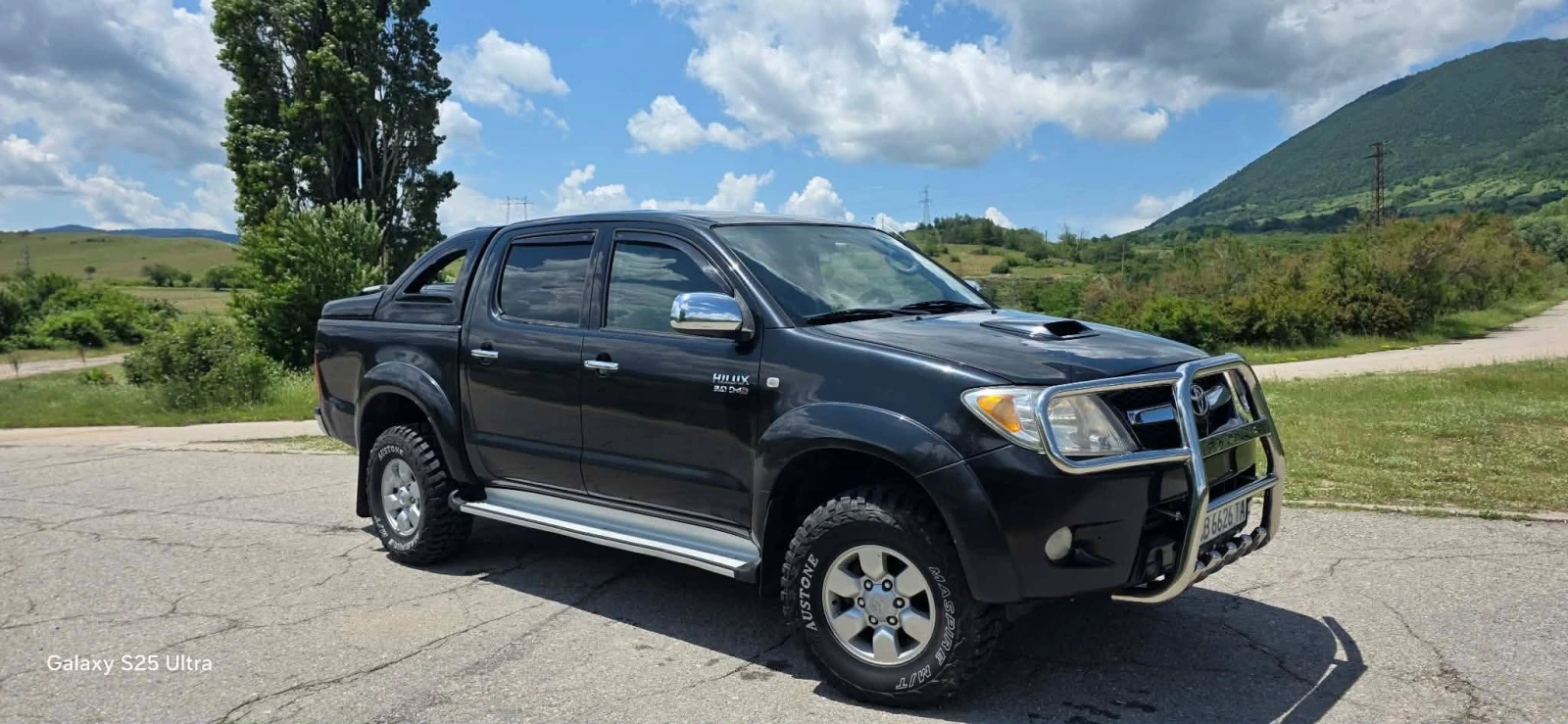 Toyota Hilux, снимка 11 - Автомобили и джипове - 54812969