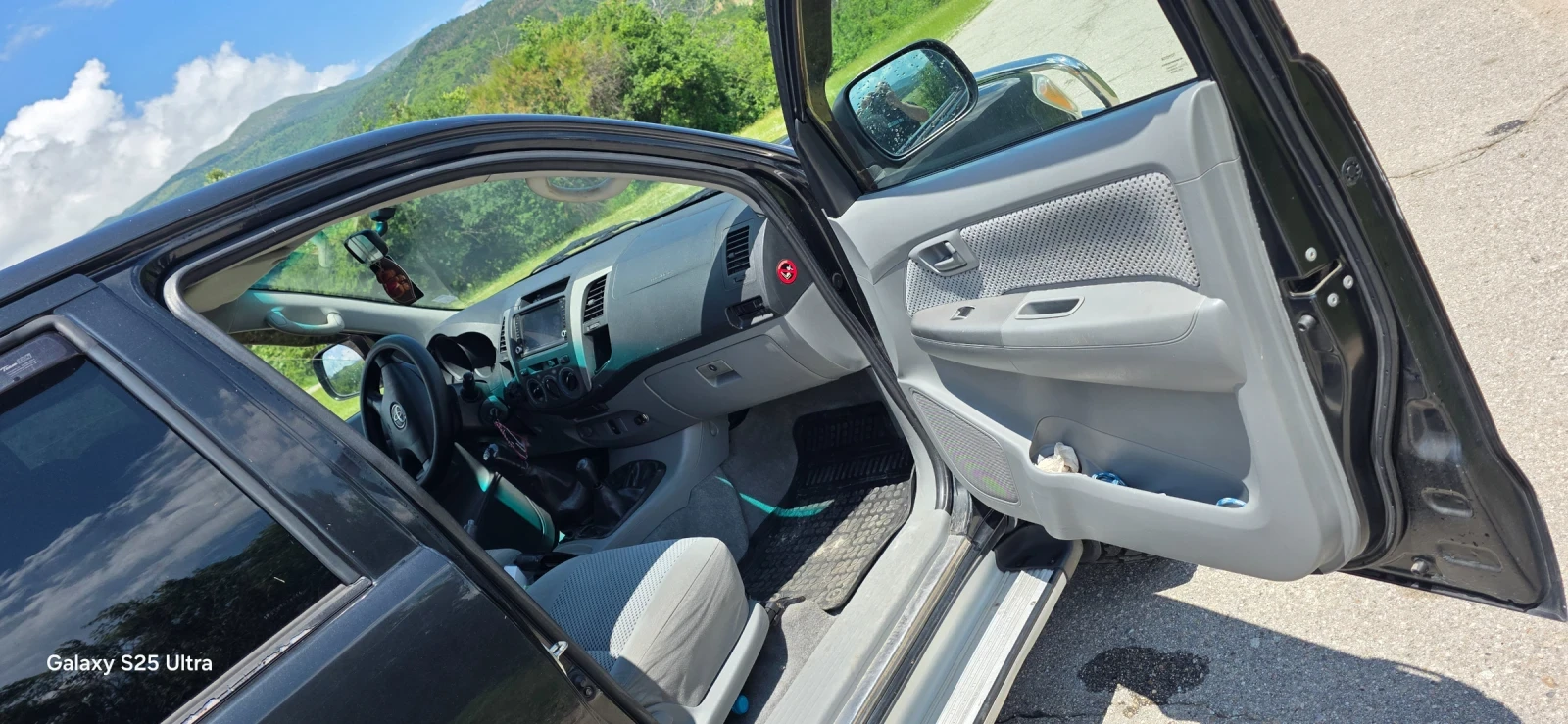 Toyota Hilux, снимка 6 - Автомобили и джипове - 54812969