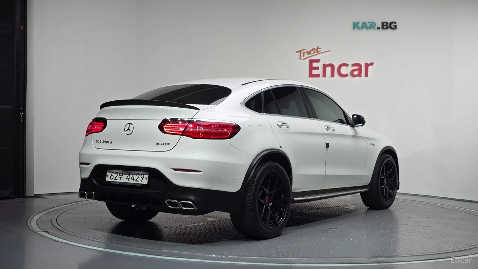 Mercedes-Benz GLC 250d 4MATIC COUPE* HUD* КОЖА* НАВИ* ПАНО* 360, снимка 2 - Автомобили и джипове - 55237329