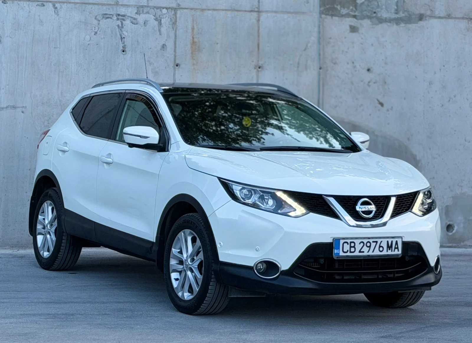 Nissan Qashqai 1.6DCi 4x4 360Камери Панорама