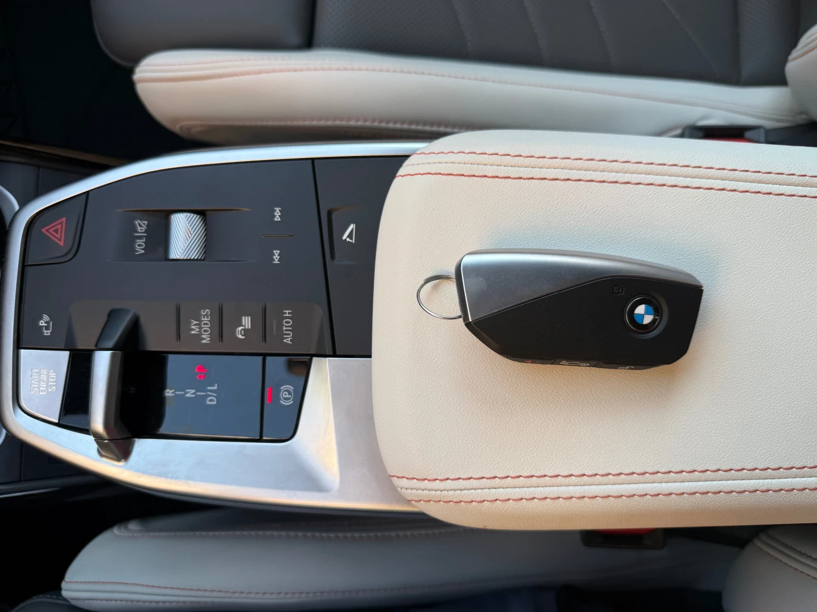 BMW X2 xDrive28i 2025 8000км. , снимка 10 - Автомобили и джипове - 55705304