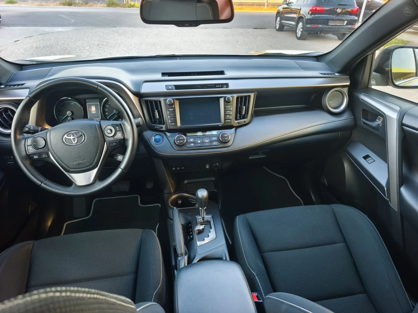 Toyota Rav4 2.5HYBRID 4X4 ITALY FULL SERVICE IN TOYOTA , снимка 10 - Автомобили и джипове - 55985410