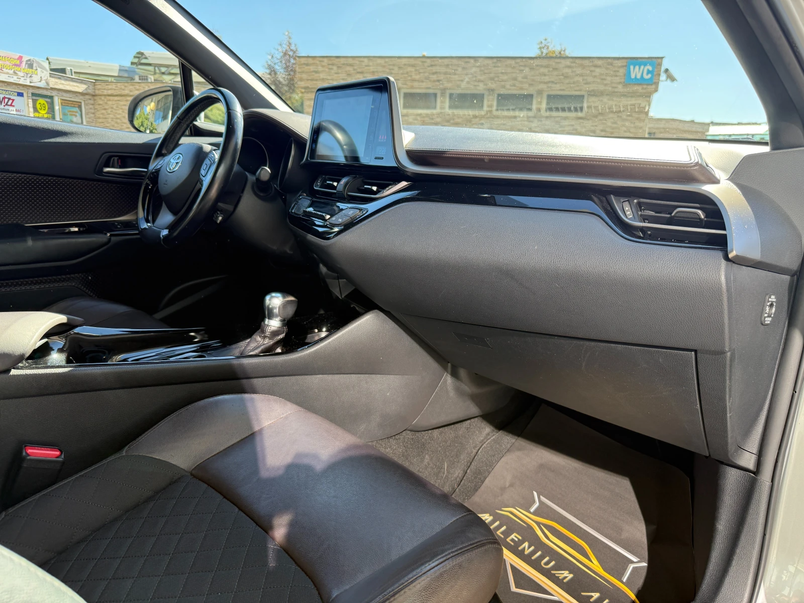 Toyota C-HR 6 ������ ��������/1.8Hybrid 122�.�. ������ ������ | Mobile.bg � ����������� 11