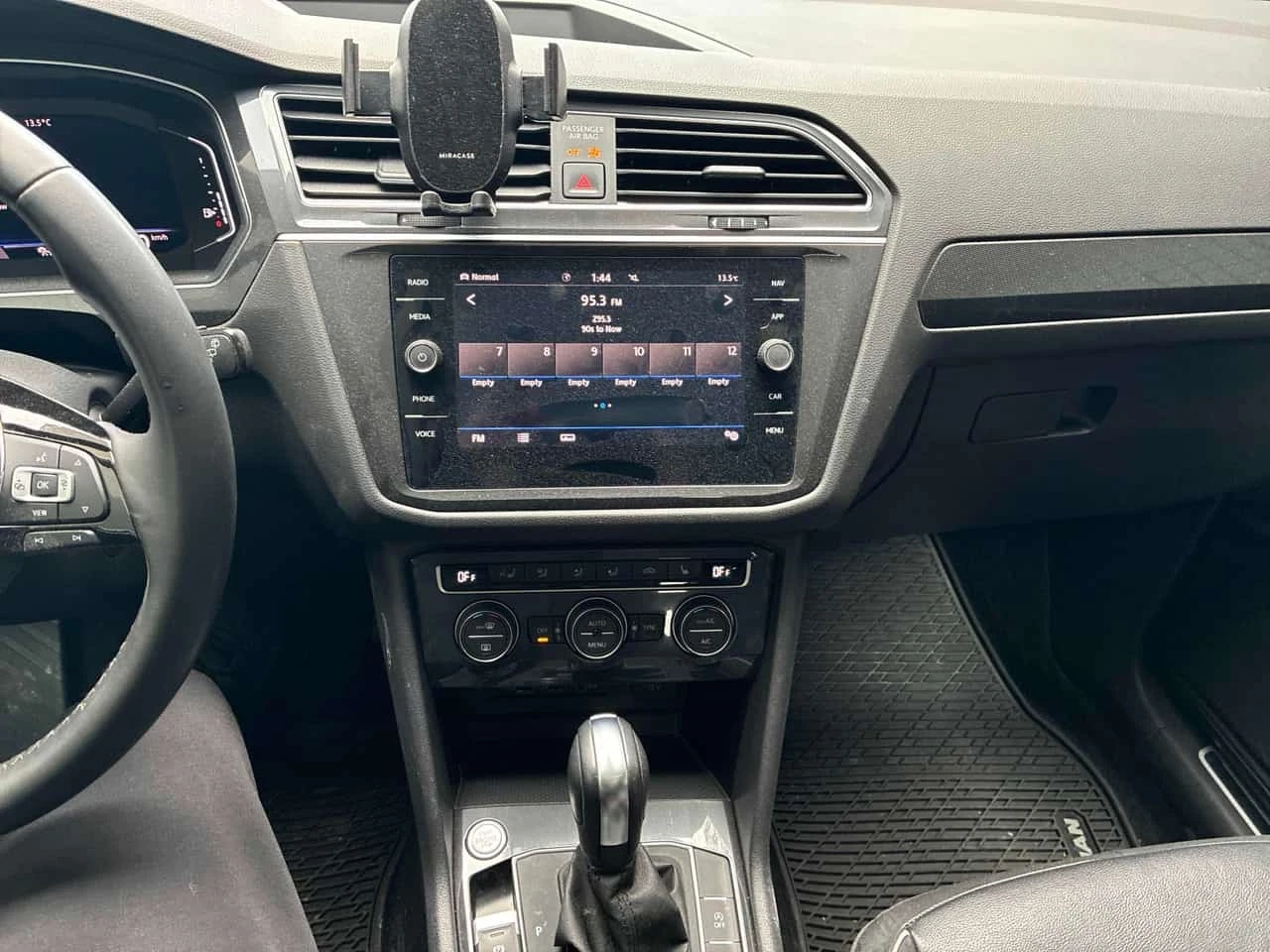 VW Tiguan * Highline * CARFAX * ���� �� �� | Mobile.bg � ����������� 10