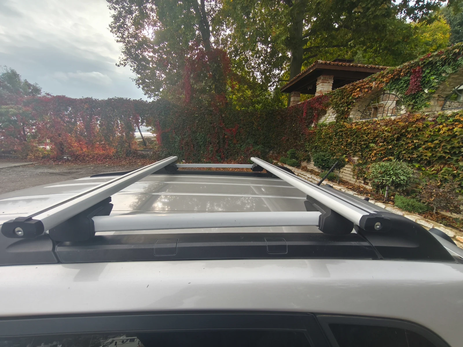 Hyundai Tucson 1.6, снимка 14 - Автомобили и джипове - 56744441