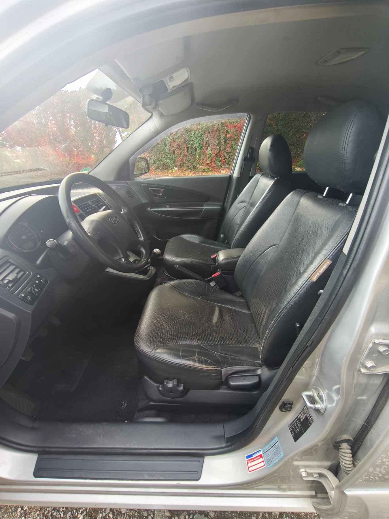 Hyundai Tucson 1.6, снимка 11 - Автомобили и джипове - 56744441