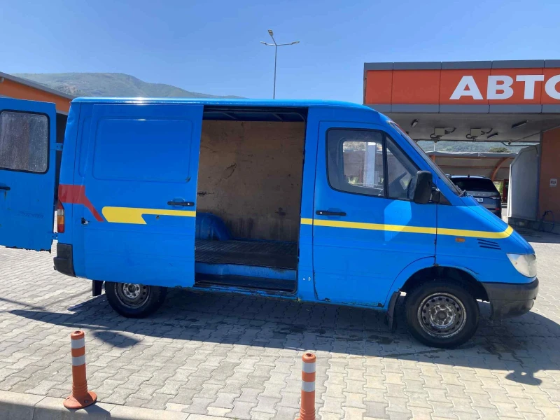 Mercedes-Benz Sprinter 311, снимка 4 - Бусове и автобуси - 51476150