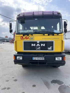  Man 26.402