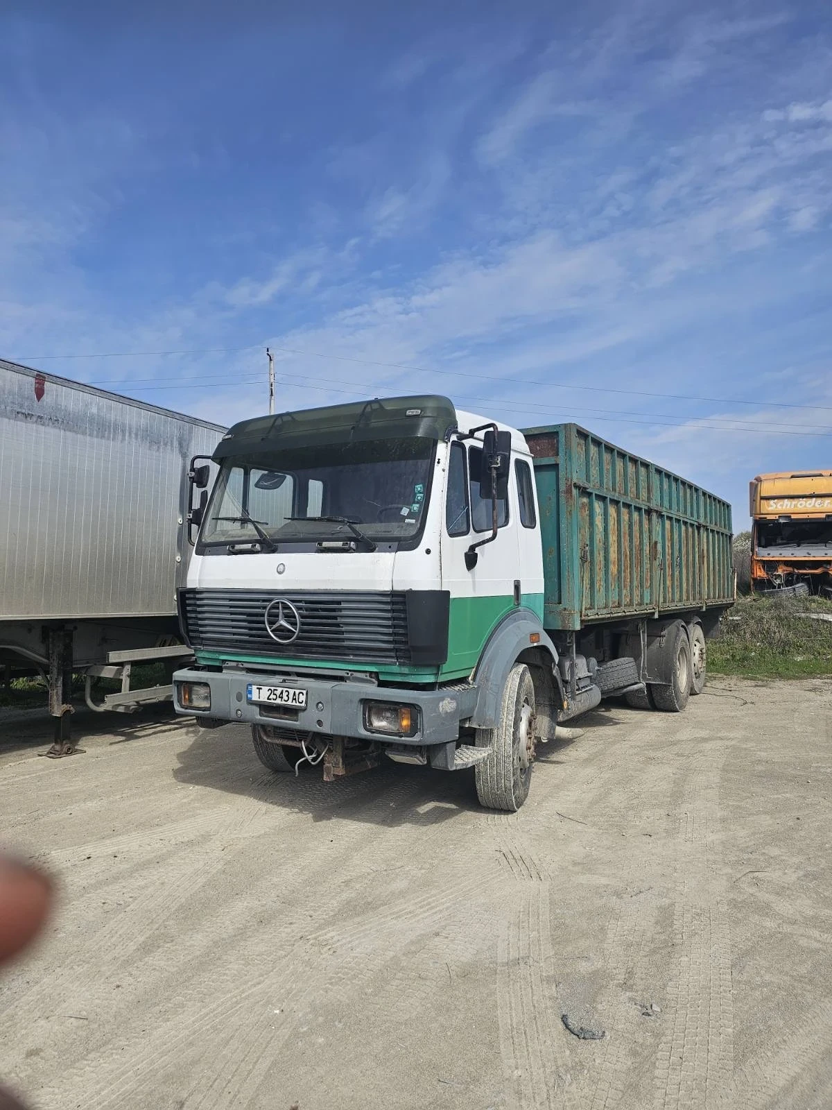 Mercedes-Benz 2535