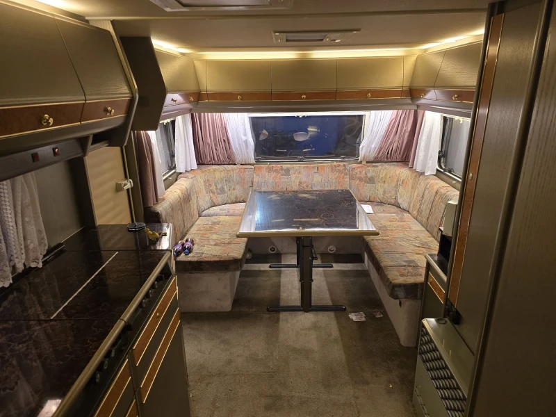 Каравана Dethleffs Exclusiv Топ Лукс за годините, снимка 5 - Каравани и кемпери - 52249865