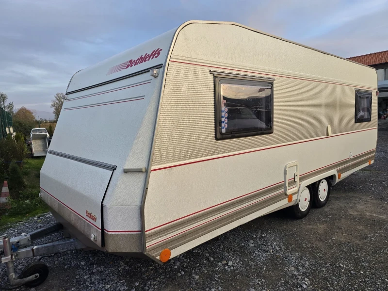 Каравана Dethleffs Exclusiv Топ Лукс за годините