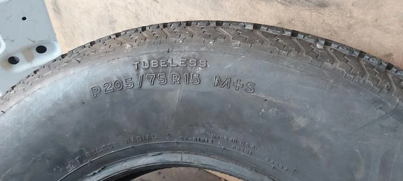 Гуми Всесезонни 205/75R15, снимка 4 - Гуми и джанти - 35148753