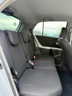 Toyota Yaris 1.4 D4D/ 90кс./ Климатик/ Парктроник/ ПЕРФЕКТНО , снимка 16