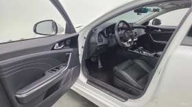 Kia Stinger Meister* 2.5* AWD* DISTRONIC* ОБДУХВАНЕ* ПОДГРЕВ* , снимка 8